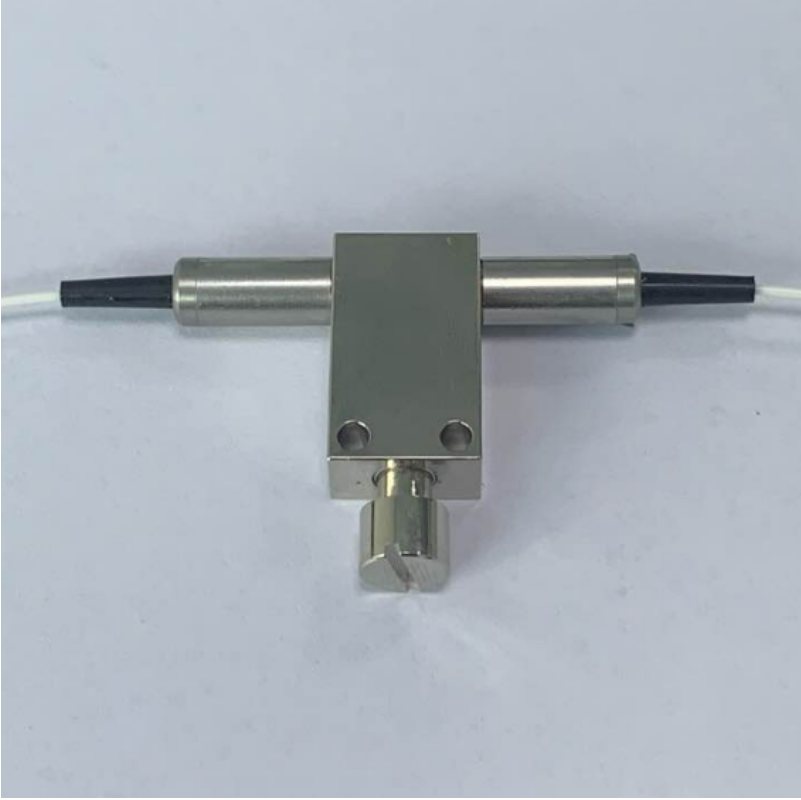 Inline fiber optic attenuators are used a lot in optical communication systems, fiber sensor systems, optics labs, and testing tools, to name a few. They are notable for being small, having minimal initial loss, and having a wide range of attenuation. Here are some of the things they can do and where they can be used.
<p>
Features:
</p>
<p>
- Wide Attenuation Range: Inline fiber optic attenuators come with a wide range of attenuation options, ranging from 1dB to 30dB to provide signal loss according to the requirement.
</p>
<p>
- Low Original Loss: These attenuators have low initial insertion loss and are suitable for applications where signal attenuation is crucial.
</p>
<p>
- Compact Size: They are small in size and can easily be integrated into fiber optic systems without taking much space.
</p>
<p>
- High Precision: Inline fiber optic attenuators provide high precision attenuation, which is essential to maintain signal quality.
</p>
<p>
- Wide Operating Temperature Range: They operate in an extensive temperature range from -40°C to +85°C.
</p>